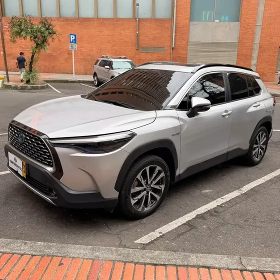 Toyota Corolla Cross 2024 Cross Se-g Hybrid Tp