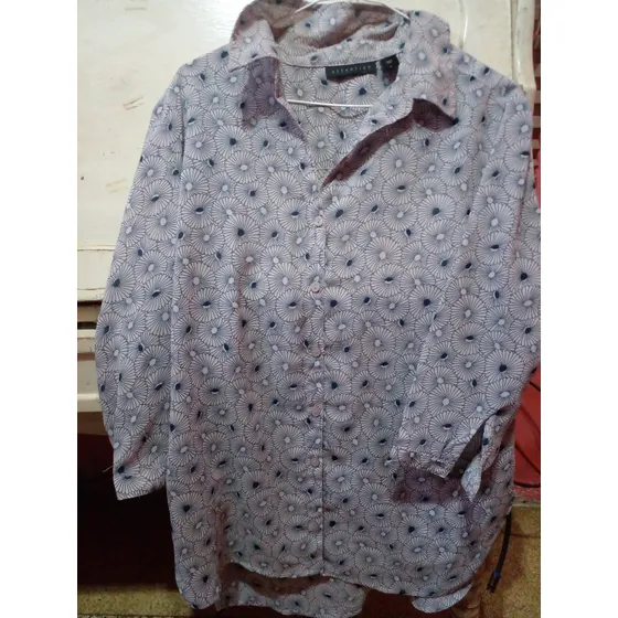 Blusa Hindu 100% Poliester Talla M Nueva  Marca Attention