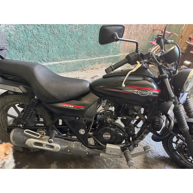 Bajaj Avenger 220
