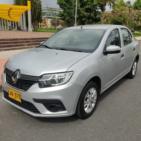 Renault Logan 2023 1.6 Life