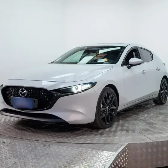 Mazda 4000 2025 2.0 Sport Core At 2025 en Providencia - RM (Metropolitana) usado