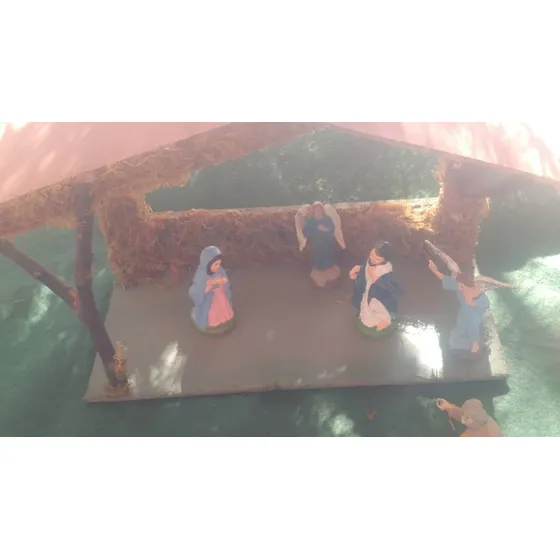 Nacimiento Completo Con Figuras, Casa Y Todos Los Accesorios