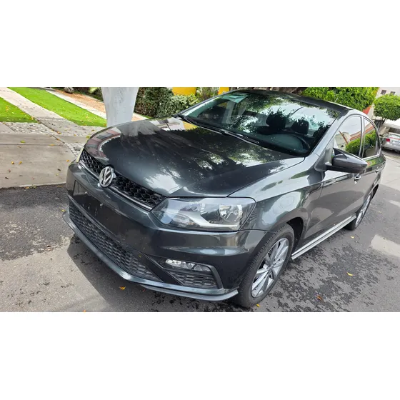 Volkswagen Vento 1.6 Join Tiptronic