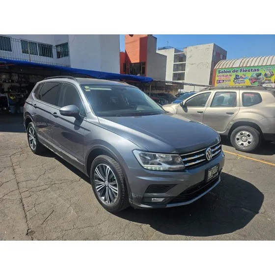 Volkswagen Tiguan 1.4 Comfortline At
