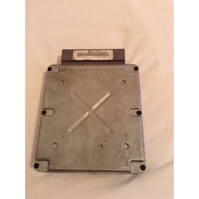 Computadora De Mazda 6 Motor V6 3.0l 2004