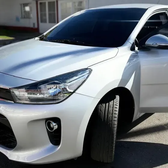 Kia Rio 2020 Vibrant Automático