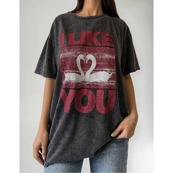 Remera Oversize Algodón Estampado Unisex Nylon Cisnes