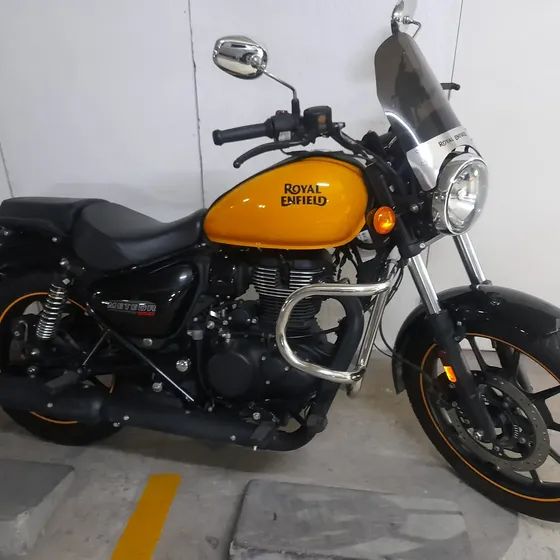 Moto Royal Enfield Meteor 350