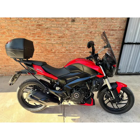Dominar 250