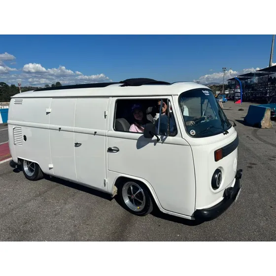 Kombi Furgão - Lindo Projeto!