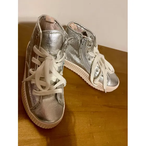 Botas Zara Talle 30 Nuevas