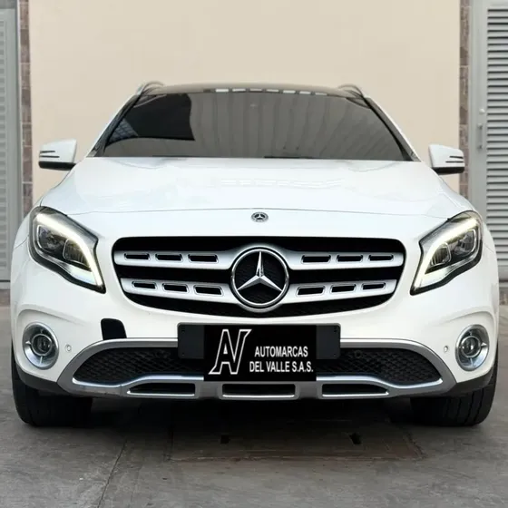Mercedes-Benz Clase Gla 2019 1.6 200 Urban