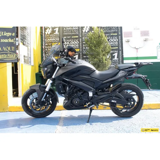 Bajaj Dominar 400 2023