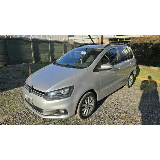 Volkswagen Suran 1.6 Trendline Pro.cre.auto