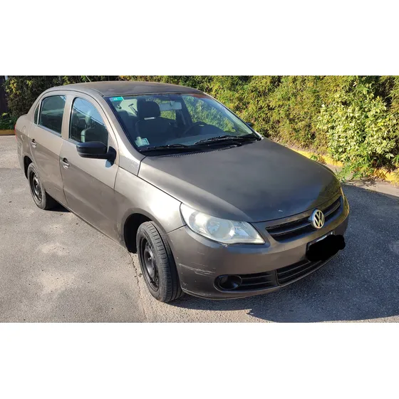 Volkswagen Voyage 1.6 Comfortline 101cv