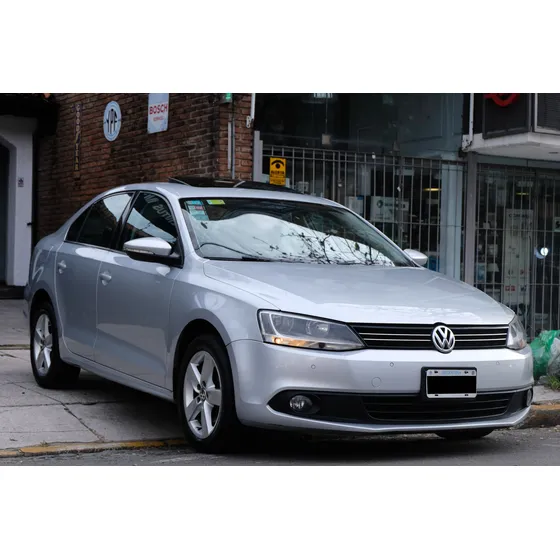 Volkswagen Vento 2.5 Luxury 170cv
