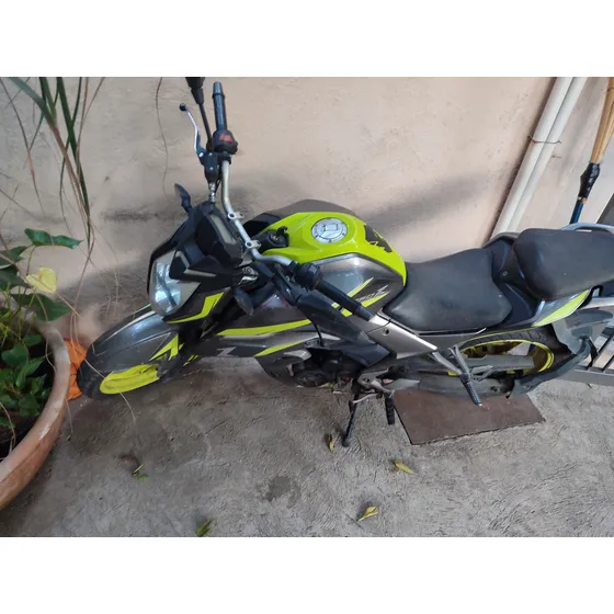 Italika Z 250 Color Gris Con Verde