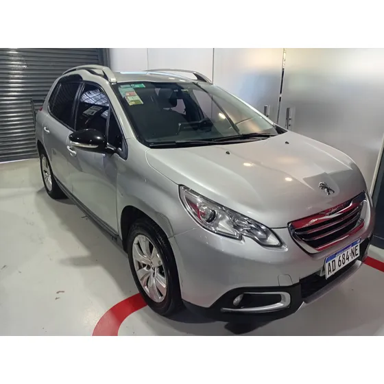 Peugeot 2008 1.6 Allure