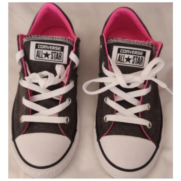 Zapatos Converse All Star. Nuevos. Talla: 35.