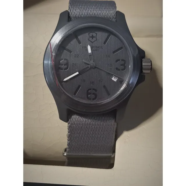 Reloj Victorinox/swiss Army Modelo 241515  Suizo Nuevo