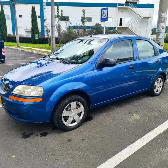 Chevrolet Aveo 2011 1.5 Family