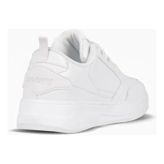 Kicks Shinjuku Blanco