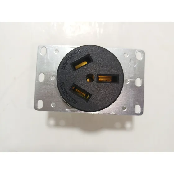Tomacorriente (hembra) Trifasico 50a 125/250v  Strip Gage
