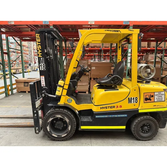 Equipo: Montacargas Marca: Hyster A Gas 3,5 Toneladas