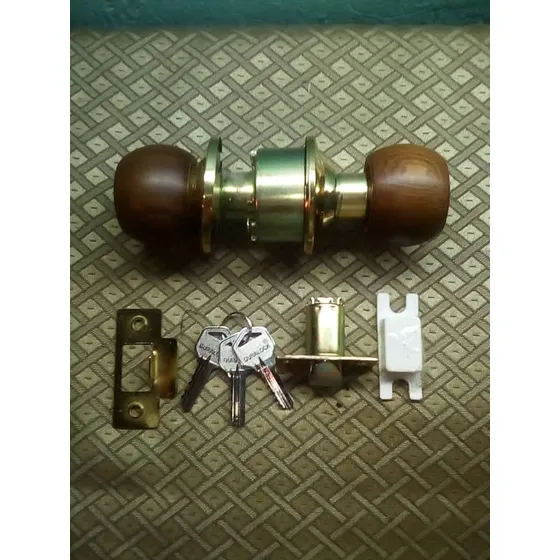 Cerradura De Pomo Para Puerta De Madera
