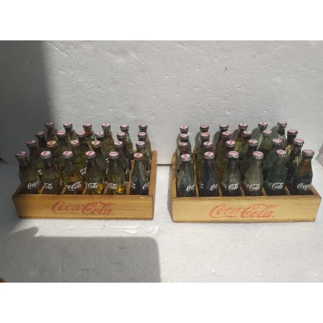 Coca Cola Miniatura Antigua 80s    8cm    24pzas Rev1
