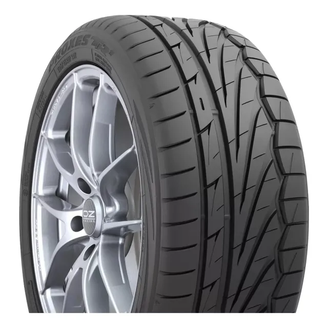 Cubierta Toyo Tr1 225/45 R18 95 W Balanceada