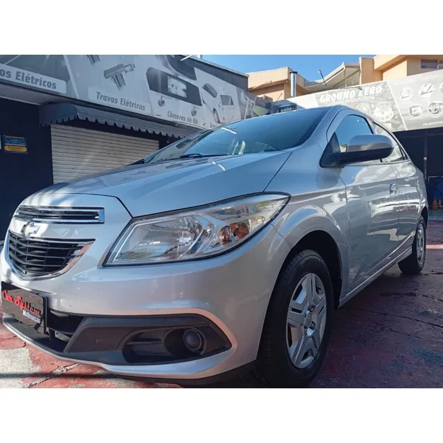 Chevrolet Onix 1.0 Lt 5p