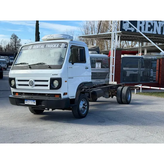 Volkswagen 8150 Camión Chasis Año 2015 Rentaltrucks Vial