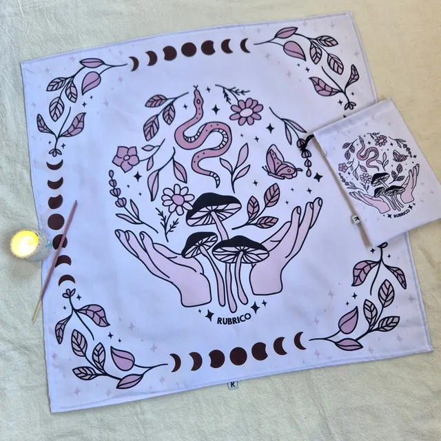 Paño Tarot, Oraculo, Runas + Bolsa De Guardado - 70cm