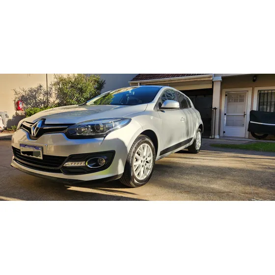Renault Mégane Iii 1.6 Ph2 Luxe Pack 111cv