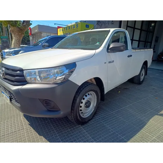 Toyota Hilux Pick-up 2.4 Cs Dx 150cv 4x2
