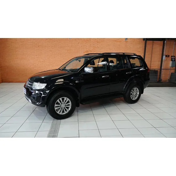 Mitsubishi Pajero 4x4 Hpe D