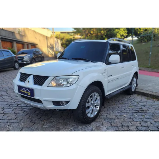 Mitsubishi Pajero Tr4 2.0 4x4 16v 140cv Flex 4p Automático