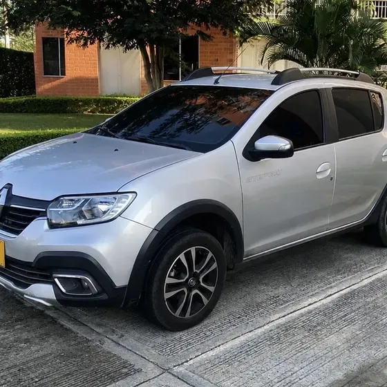 Renault Stepway 2023 1.6 Zen