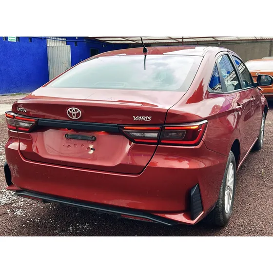 Toyota Yaris 1.5 4p S Mt