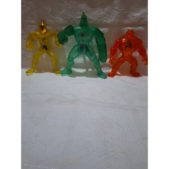 Bonecos Ben 10 Mcdonald's Usado 15 Cm De Altura 