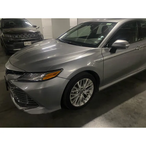 Toyota Camry 2.5 Xle Navegación At