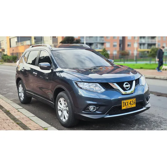 Nissan X-trail 2.5 Advance