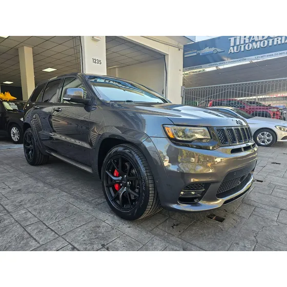Jeep Grand Cherokee 6.4 Srt-8 At