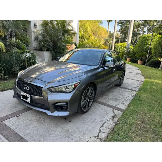 Infiniti Q50 3.5 Hybrid At