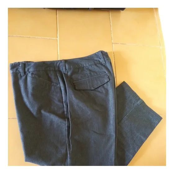 Pantalón Dama Capri Bass