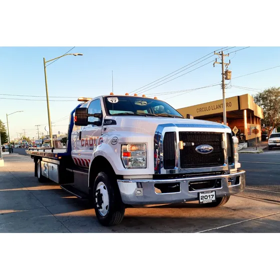 Ford F-650 Cabina Y Media/grua 2017