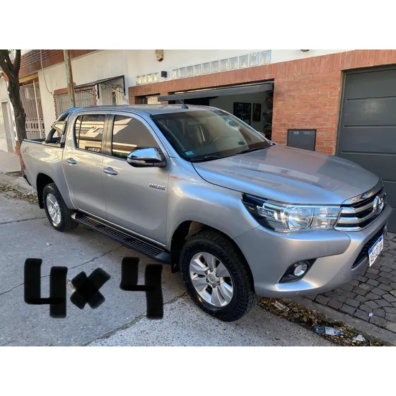 Toyota Hilux 2.8 Cd Srv 177cv 4x2