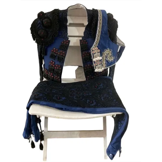 Traje De Luces Torero Azul Marino Y Azabache Sastre Justo