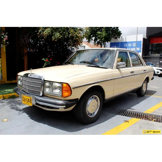 Mercedes-benz 230 2.3 W123